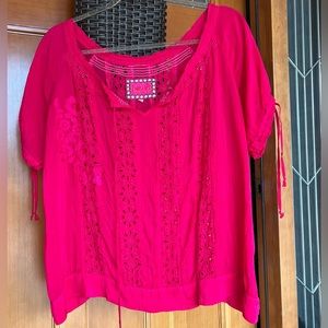 Johnny Was Short Sleeve Too - Sz M 🩷